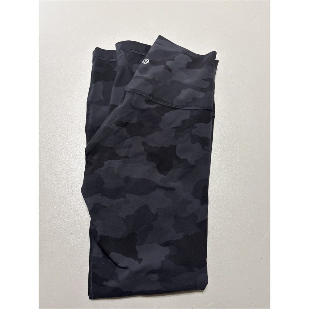 Lululemon Ankle Leggings Black Gray Camouflage Women Size 4 LW5DLXS
